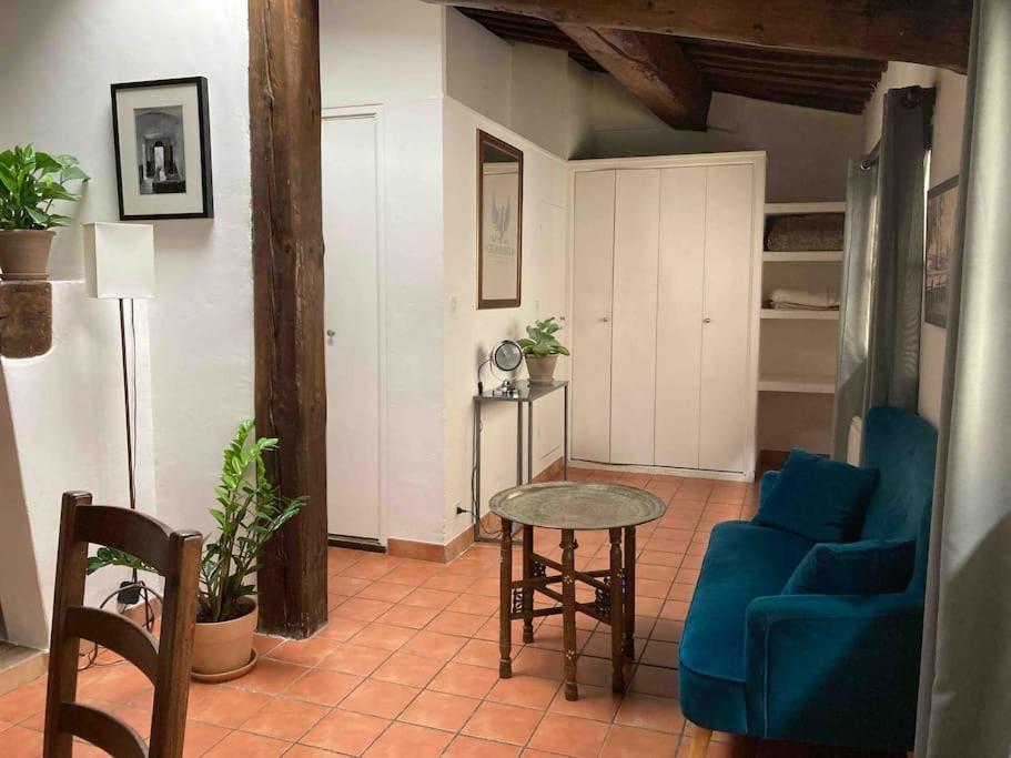 Le Cardinale - Un Voyage En Provence - 2 Chambres Avec Parking เอ็ก-ซอง-โพรวองซ์ ภายนอก รูปภาพ