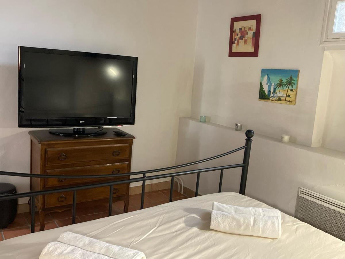 Le Cardinale - Un Voyage En Provence - 2 Chambres Avec Parking เอ็ก-ซอง-โพรวองซ์ ภายนอก รูปภาพ